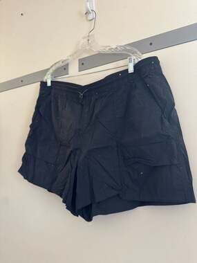 REI Co-op Trailmade Shorts Women's 2X Large Black Nylon Cargo Hiking Shorts